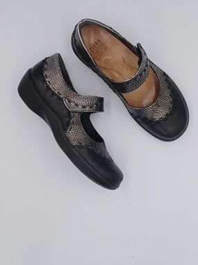 Ziera Gummibear Mary Jane in Black Antique Pewter